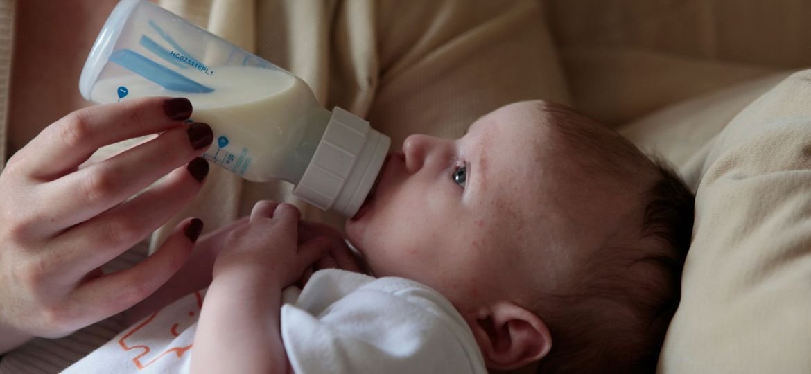 babyfeeding